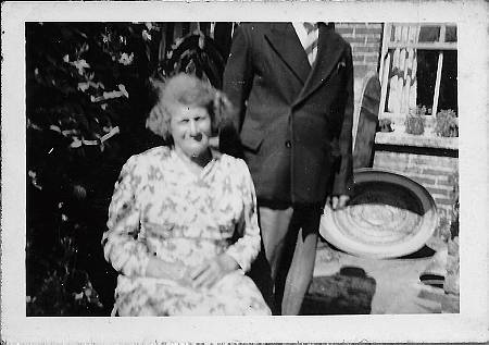 Fanny Brown (Mother of Gladys)